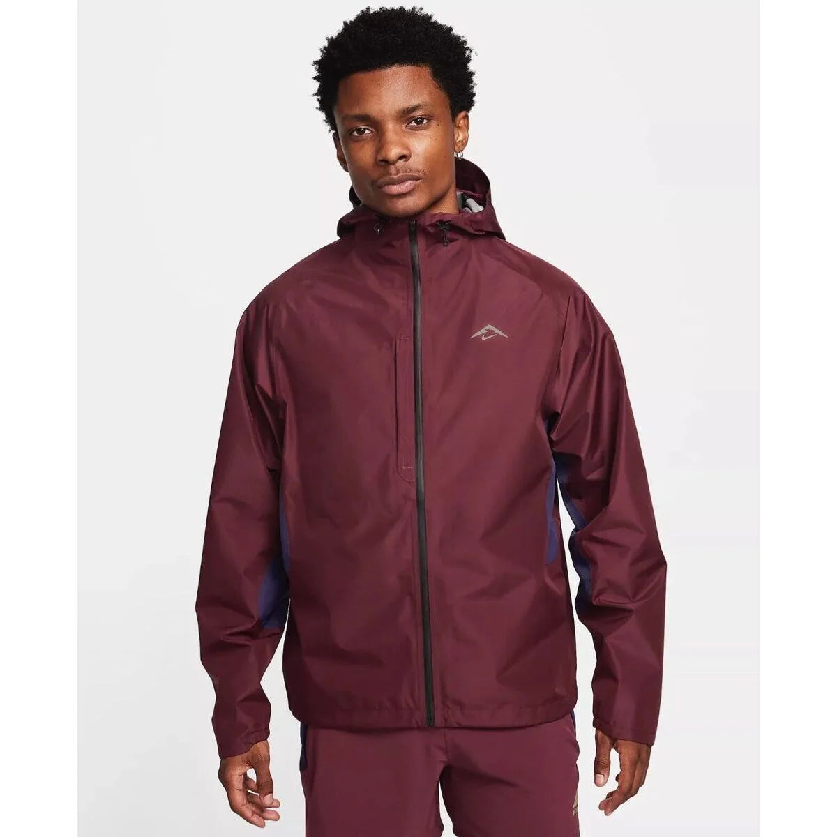 Nike GORE-TEX INFINIUM Men's Trail Running Jacket Maroon