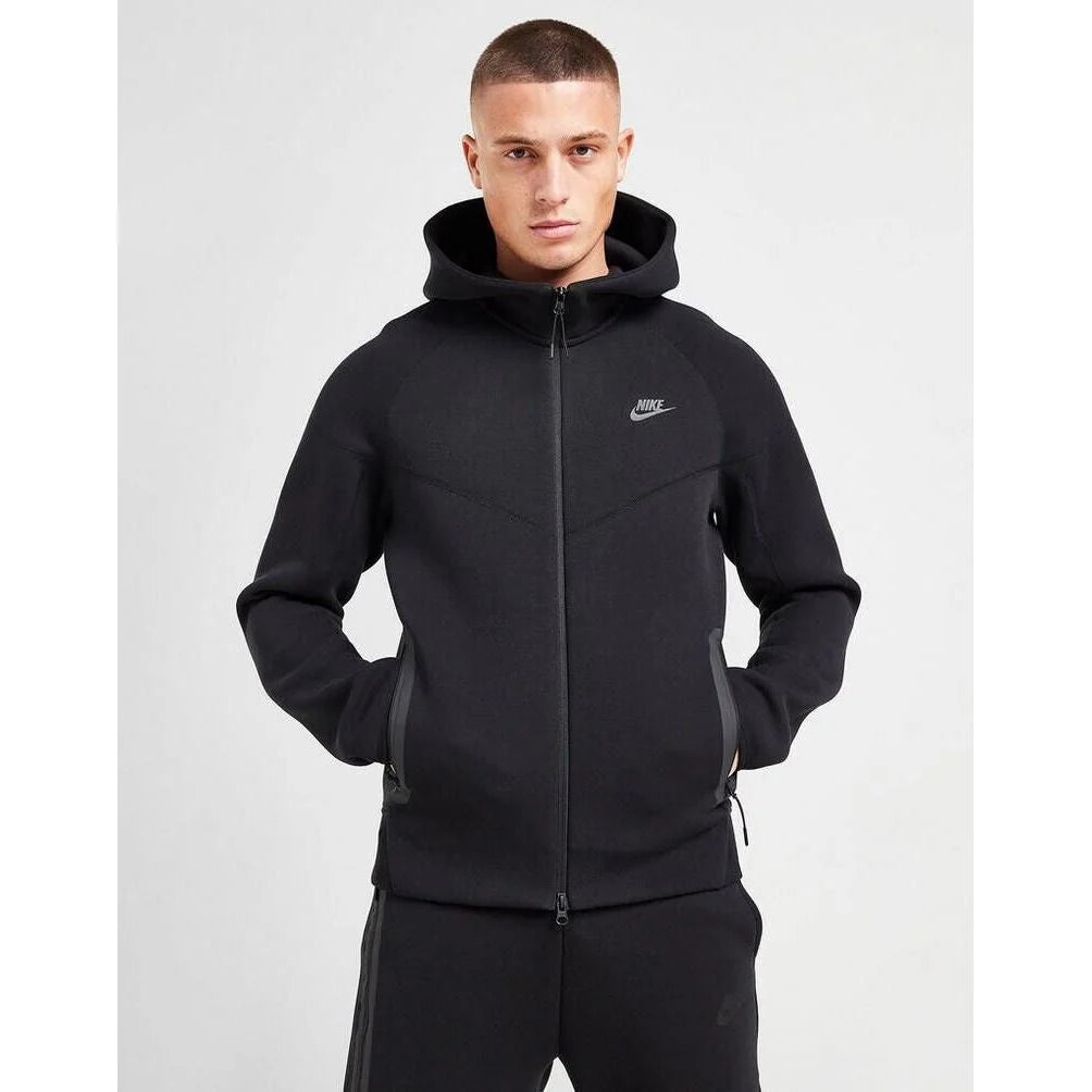 Nike - Black Tech Fleece Tracksuit