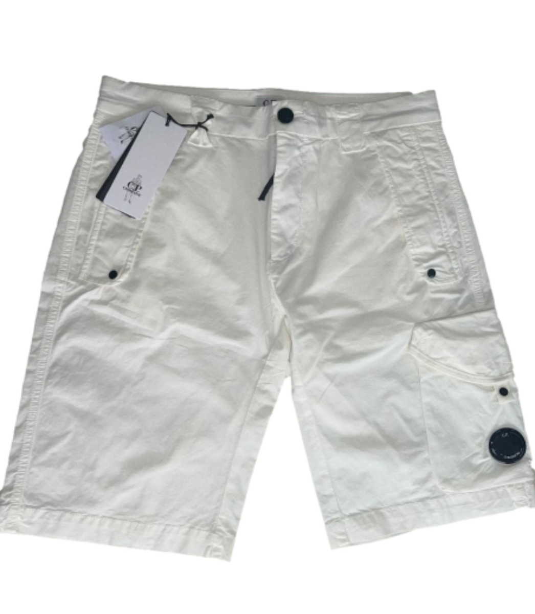 CP COMPANY WHITE CARGO SHORTS