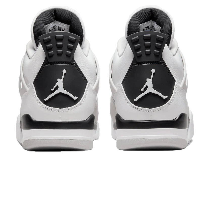 AIR JORDAN 4 RETRO "MILITARY BLACK"